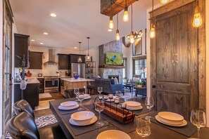 Cabin, Multiple Beds, Hot Tub, Mountain View (Sunset Ridge at Eagles Nest) | Interior - Sunset Ridge at Eagles Nest (Elk Park)