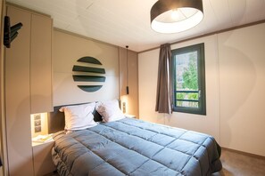 2 bedrooms, internet