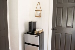 Interior - The Fairhope Bay Room (Fairhope)