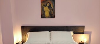 Deluxe Suite con Terrazzo a due Passi dal Corso Vittorio Emanuele