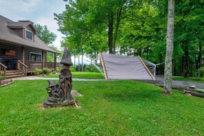 Property grounds - Mountaintop at Yonahlossee Saddle (Boone)