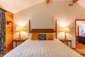 Ferienhütte, Mehrere Betten, Terrasse, Bergblick (Mountaintop at Yonahlossee Saddle)