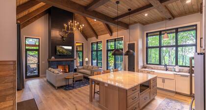 The HeartStone Lodge at Eagles Nest