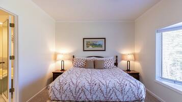 Condo, Multiple Beds, Patio, Mountain View (Chetola: Chestnut 8) | 3 bedrooms, individually decorated, individually furnished