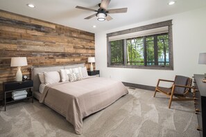 4 bedrooms, individually decorated, individually furnished, bed sheets - High Boulder Hill at Eagles Nest (Banner Elk)