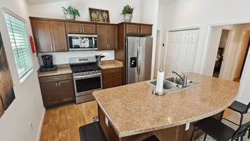 Microwave, oven, stovetop, dishwasher