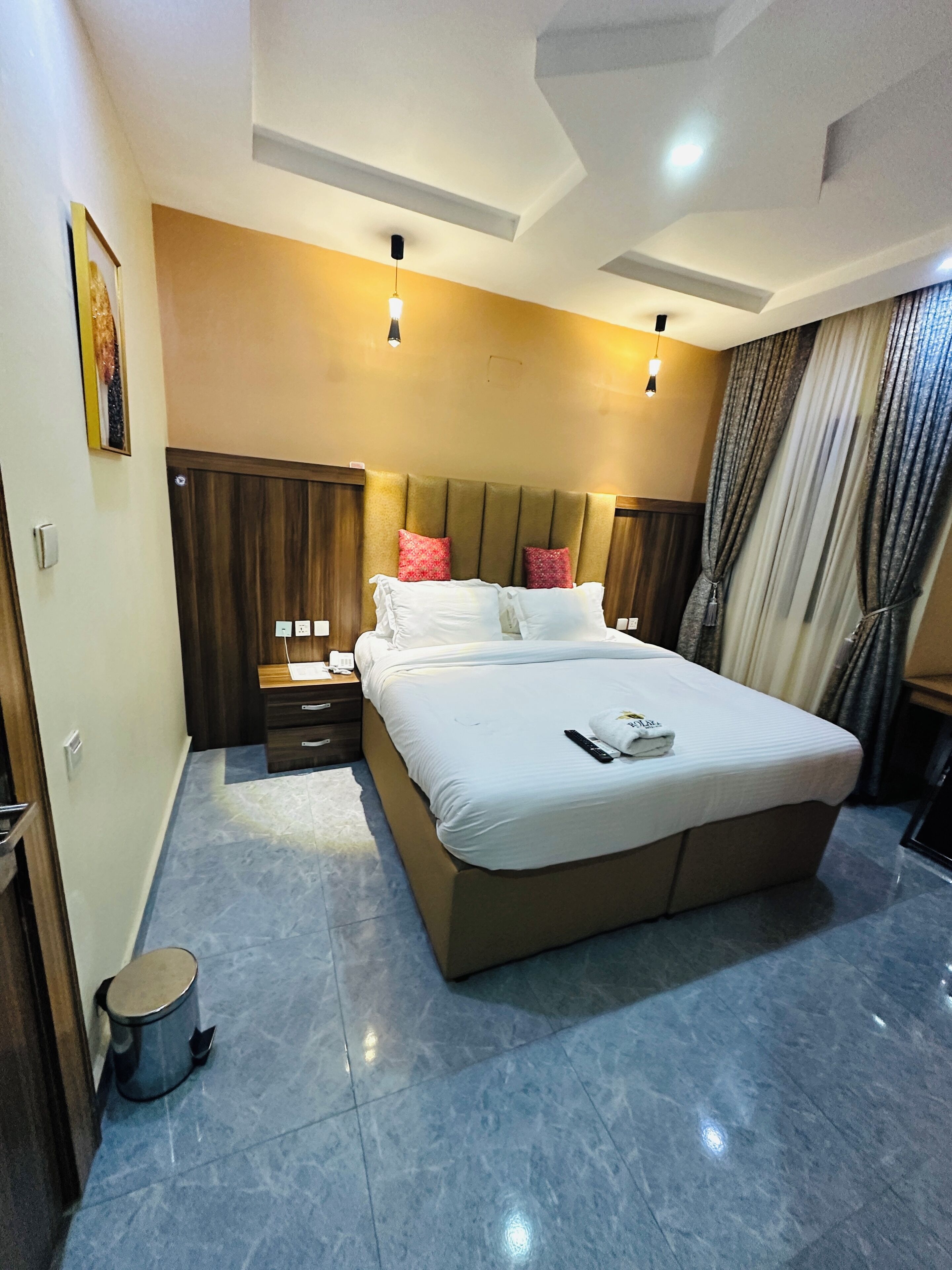 Standard Single Room, 1 Large Twin Bed, City View | Premium bedding, down comforters, memory foam beds, desk
