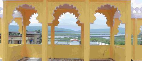 Utsikt mot strand/hav