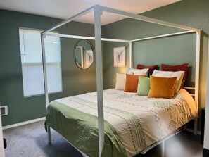 2 chambres, fer et planche à repasser, Wi-Fi gratuit, draps fournis