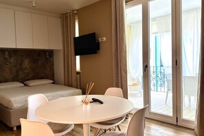 Dining - P040 - Porto Recanati, new studio apartment facing the sea (Porto Recanati)