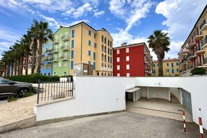 Exterior - P040 - Porto Recanati, new studio apartment facing the sea (Porto Recanati)