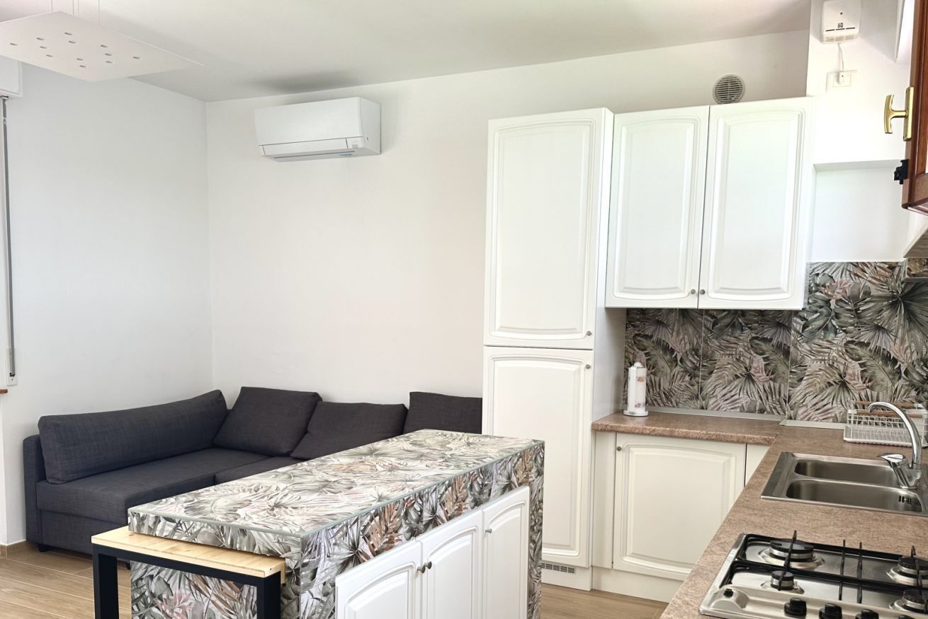 Fridge, oven, dishwasher