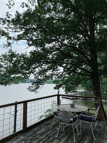 The Sugar Shack Cabin on Weiss Lake