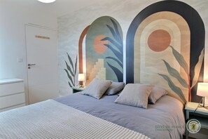 3 habitaciones, tabla de planchar con plancha y wifi gratis 