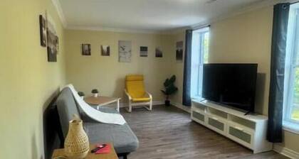 2 Bedroom Downtown and near Waterfront