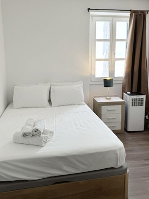 2 bedrooms, iron/ironing board, travel crib, WiFi