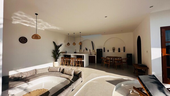 Interior - Modern & Luxury 3BR villa with tropical vibes (Bali)