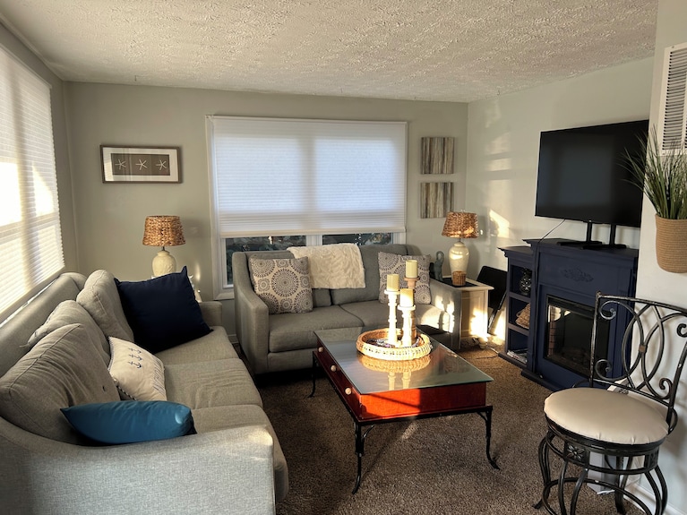 Location Location Cove Quiet/private/garden Oasis/water Sunsets We Got A Spot! - Brigantine, NJ