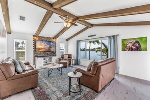 Smart-tv, tv-spel och böcker