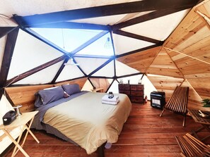 Classic Tent, Mountain View