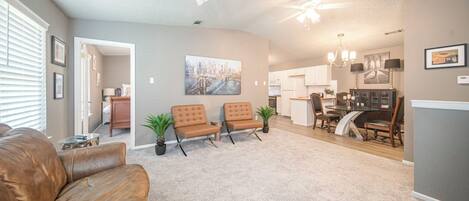 Una Smart TV, libros