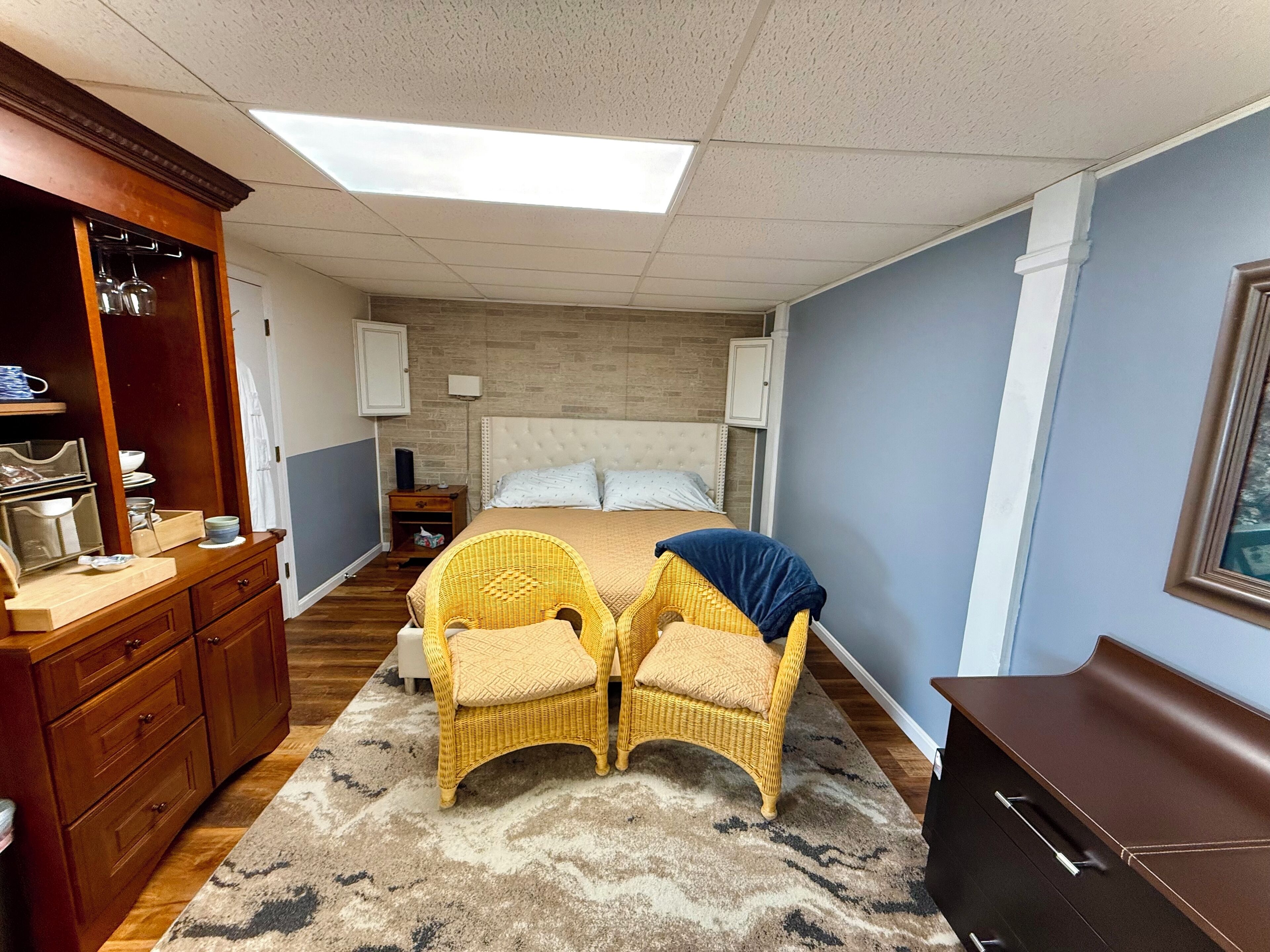 1 soverom, strykejern/-brett, wi-fi (inkludert) og sengetøy