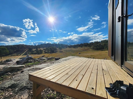 Property grounds. Eagle Mount Deepwater by Tiny Away