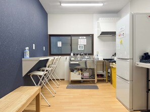 Interior - D-ryokan (Tokyo)