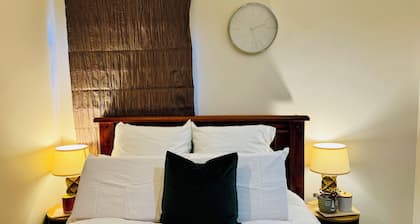 Room near Auckland Airport