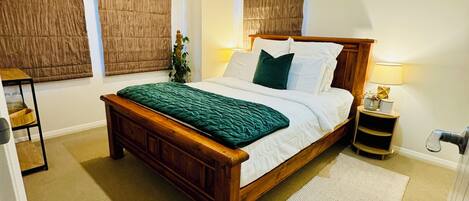 1 chambre, bureau, fer et planche à repasser, Wi-Fi gratuit