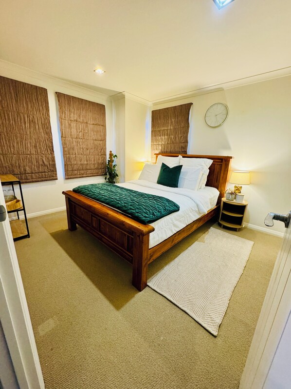 1 bedroom, desk, iron/ironing board, free WiFi - Room near Auckland Airport (Auckland)