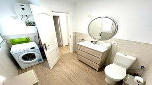 Shower, hair dryer, towels - Welooveyou Top Lovely Canteras (Las Palmas de Gran Canaria)
