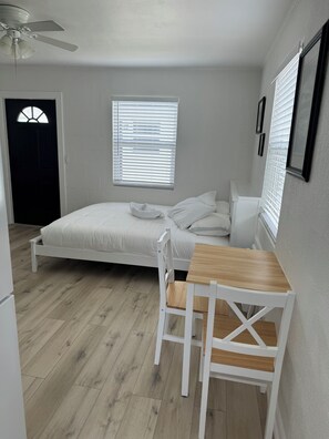 1 chambre, Wi-Fi, draps fournis