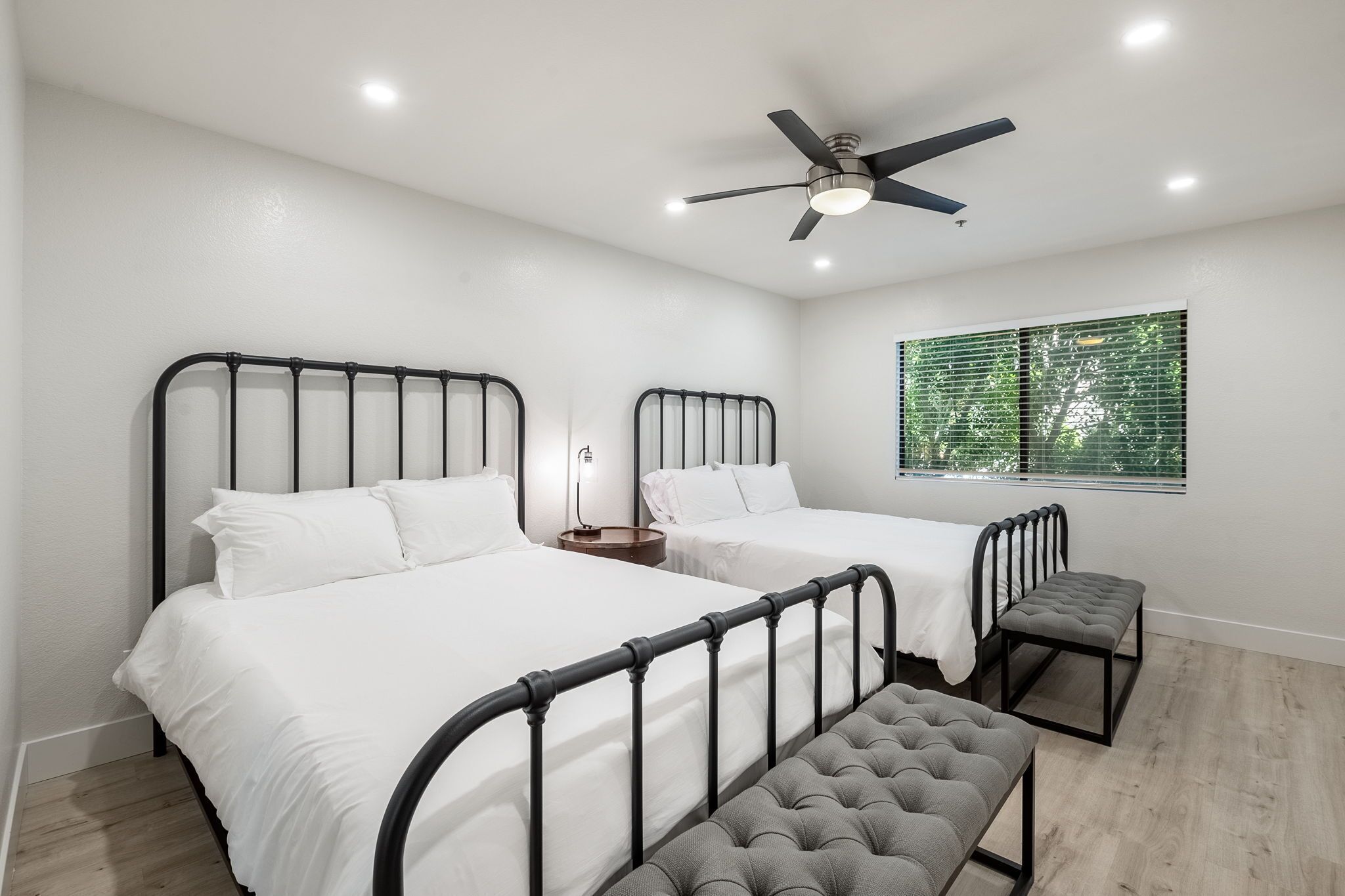 2 sovrum, skrivbord, wi-fi och sängkläder