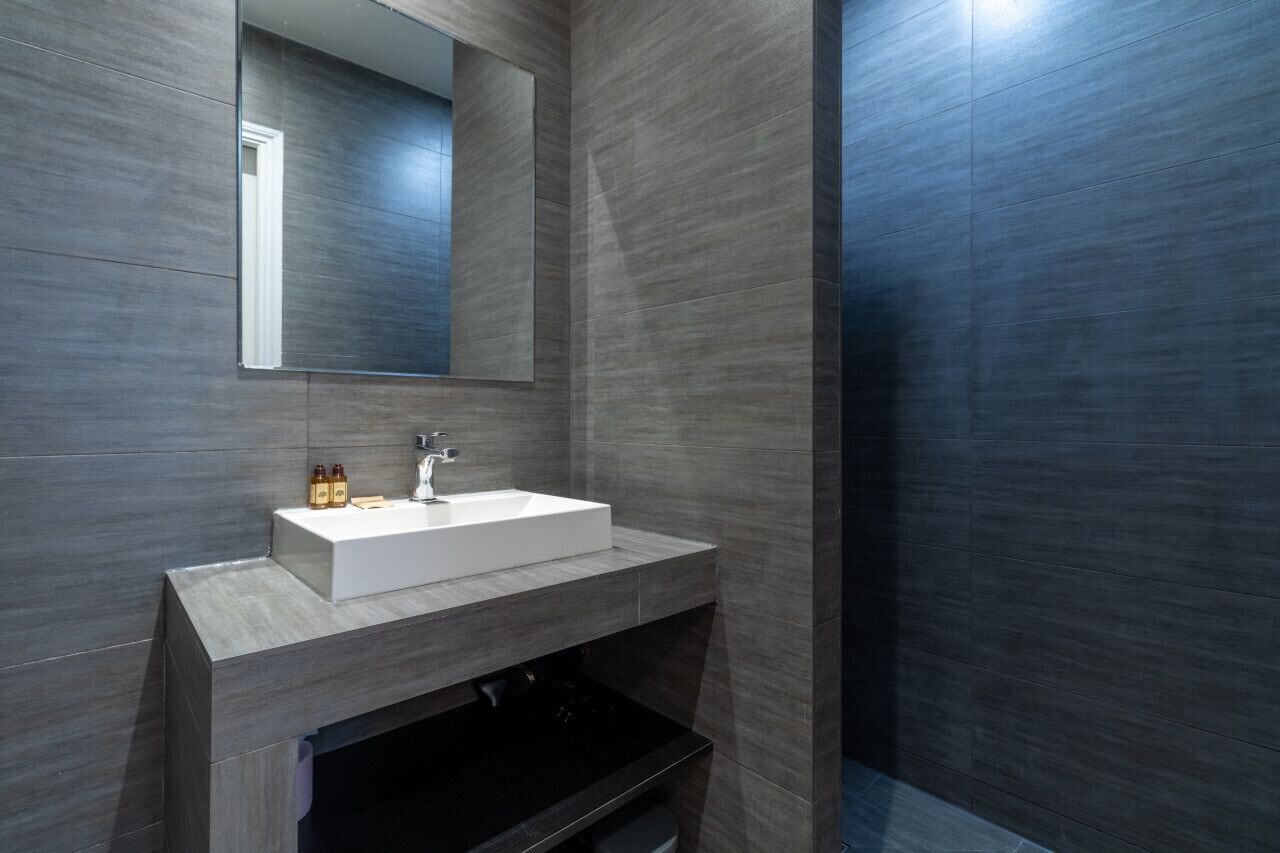 Hårføner og håndklær