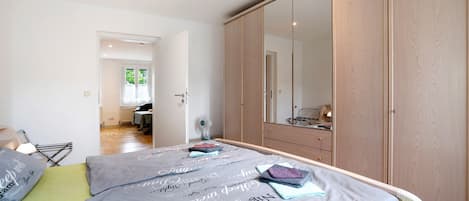 2 camere, ferro/asse da stiro, Wi-Fi gratuito, lenzuola