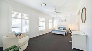 4 bedrooms, desk, iron/ironing board, travel cot