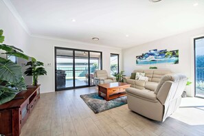 Televisie en een kantoor