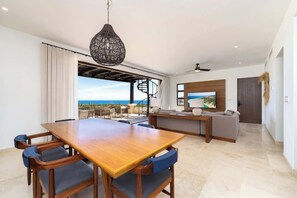 Interior - Private Rooftop | Ocean Views, Fire Pit & Beach (San José del Cabo)
