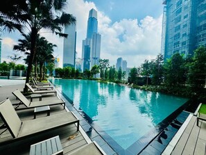 Outdoor pool -  Agile Bukit Bintang TRX by Dormeo Destinations (Kuala Lumpur)