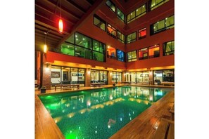 Pool - LARGE PRIVATE VILLA NEAR BANGKOK FOR UPTO 32 PAX (Tambon Sam Rong Nua)