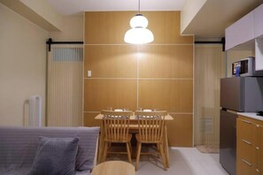 Interior - Haus 2.22 | your errands home near Makati CBD (Makati)