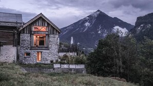 Unclassified image, 5 of 34, button - Tgiasa Smit by Interhome (Alvaneu)