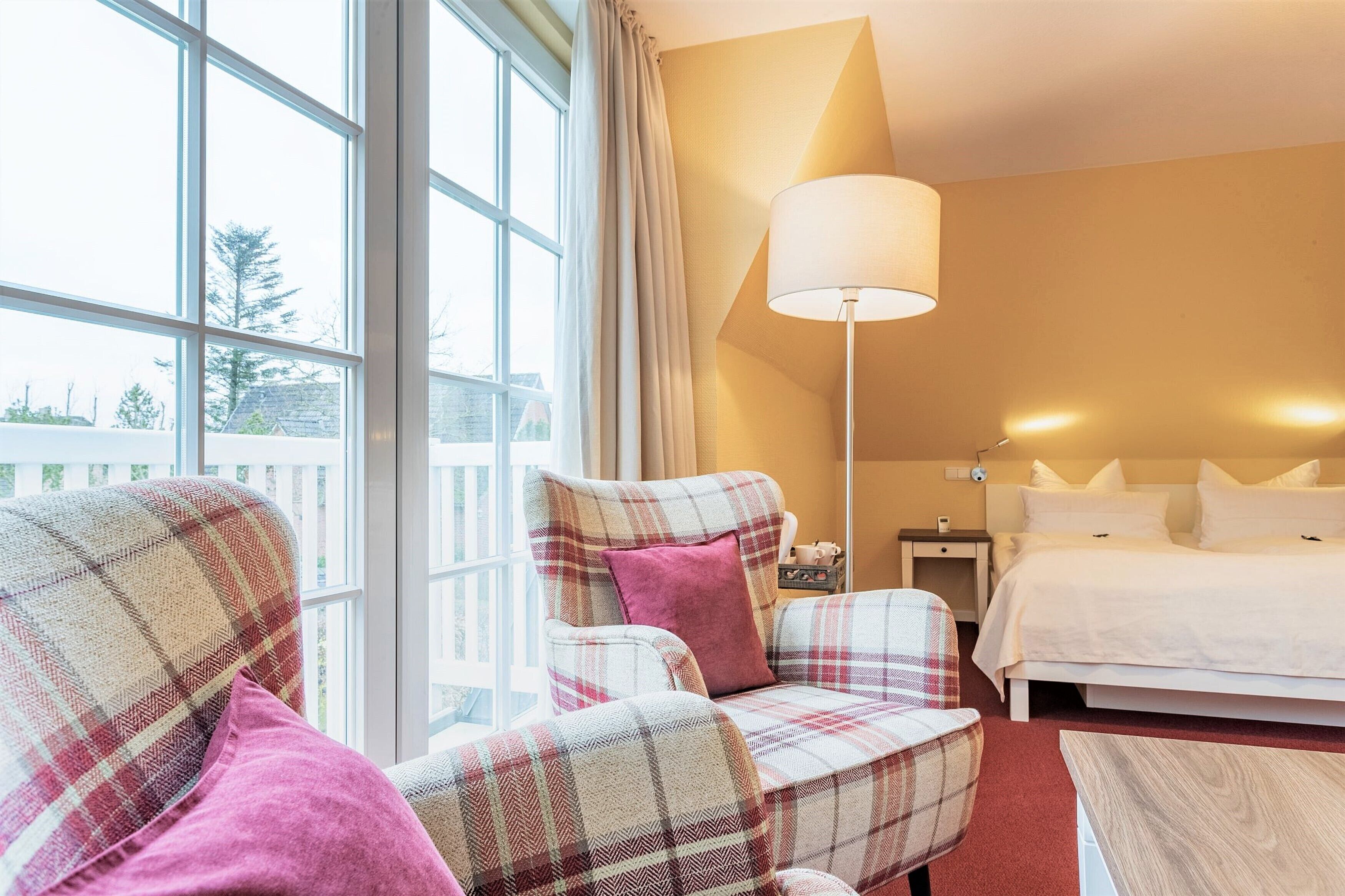 Deluxe Double Room, Balcony, Garden View