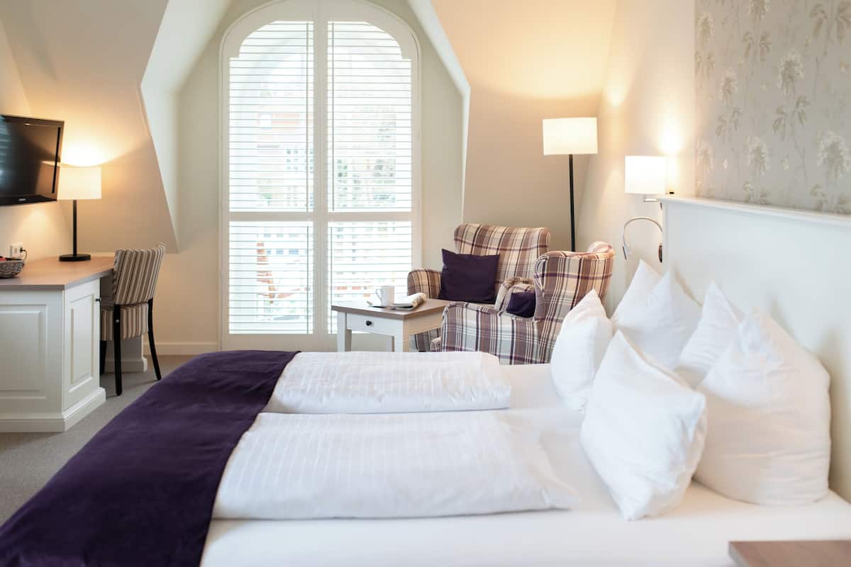 Comfort-Doppelzimmer, Balkon, Gartenblick