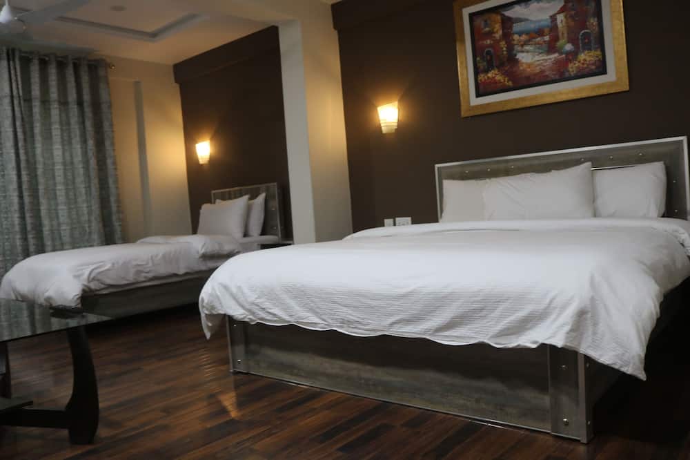 Safena Hotel Skardu