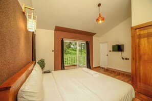 Luxury Villa, Balcony, Mountain View | 4 bedrooms, free WiFi - Rock Villa (Ootacamund)