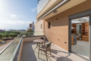 Junior Room, 1 Queen Bed with Sofa bed, Balcony | Balcony - HP Family Suites (Sithonia)