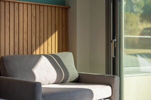 Caja de seguridad en la habitación, escritorio y wifi gratis 