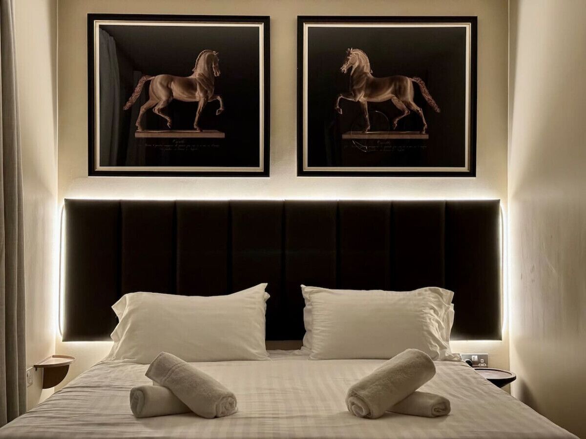 3 soverom, skrivebord, strykejern/-brett og wi-fi